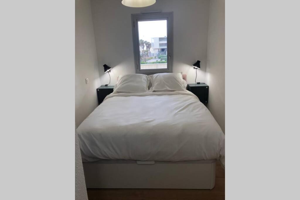 Appartement En Bord De Mer Сет Экстерьер фото