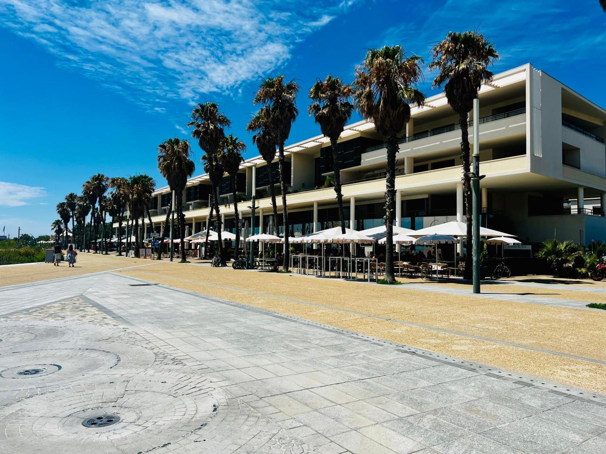 Appartement En Bord De Mer Сет Экстерьер фото